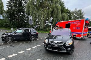 Bei dem Unfall zogen sich drei Beteiligte Verletzungen zu.
Fotos: Polizei Minden-Lübbecke