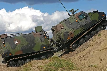 Spezialfahrzeuge der Bundeswehr