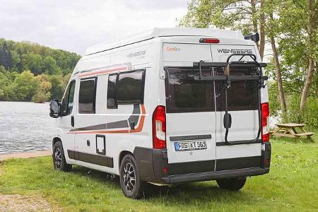 f_Weinsberg-Carabus_540_MQ_Heckansicht