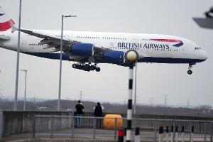 Der Flugverkehr über London wurde massiv beeinträchtigt. (Symbolbild)