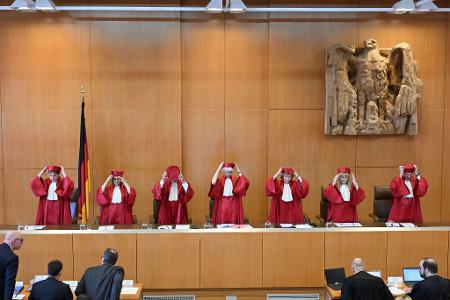 Bislang ist unklar, wie es mit der Nachbesetzung des Bundesverfassungsgerichts weitergeht. (Archivbild) Bislang ist unklar, wie es mit der Nachbesetzung des Bundesverfassungsgerichts weitergeht. (Archivbild)