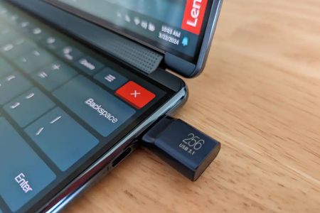 So wird aus einem USB-Stick eine portable Mini-Gaming-Konsole So wird aus einem USB-Stick eine portable Mini-Gaming-Konsole