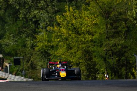 Formel 3: Tramnitz mit Dreher - Camara vorzeitig Champion