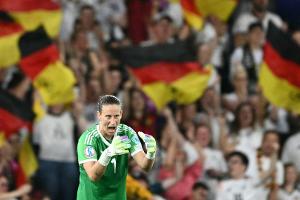 "Noch keine Entscheidung" über Bergers Zukunft im DFB-Tor