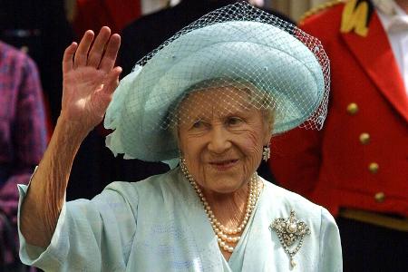 Queen Mum (1900-2002) Queen Mum (1900-2002)