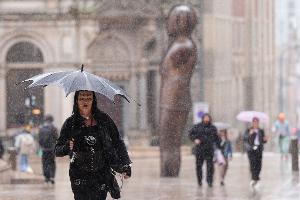 Sturm Floris sorgt für Unwetter in Großbritannien und Irland.