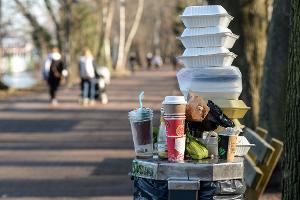 Es wird immer noch zu viel Einweg-Plastik produziert und verwendet.  (Archivbild)  
