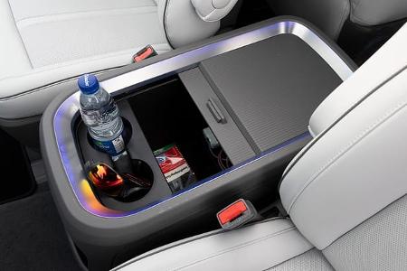 Hyundai Staria, Dauertest-Tagebuch, Mittelkonsole, Ablagen