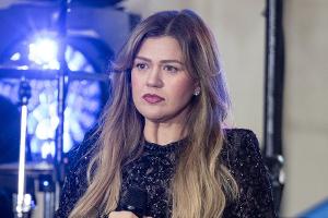 Ihr Ex-Mann ist erkrankt: Kelly Clarkson sagt Vegas-Shows ab