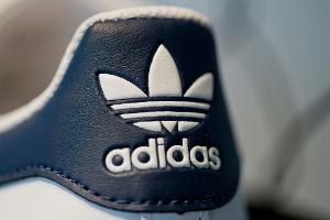 Adidas verlässt die Tarifbindung (Symbolbild). 