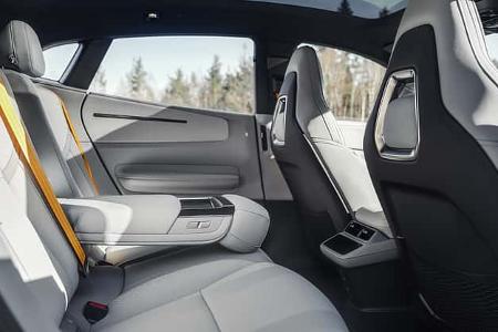 Polestar 4