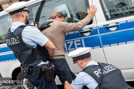 Das anhängende Symbolbild kann zu redaktionellen Zwecken mit dem Zusatz 