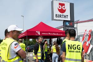 Beim Dönerspießhersteller Birtat gibt es einen Tarifabschluss. (Archivbild)