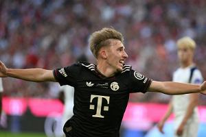 FC Bayern bindet Talente Karl und Mike