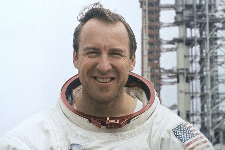 Lovell war auch Teil der ersten Mondumkreisung mit Apollo 8 im Jahr 1968. (Archivbild)