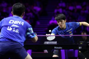 Tischtennis: Qiu bezwingt die Nummer eins der Welt
