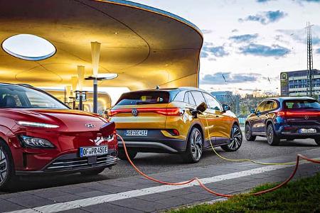 Hyundai Kona Elektro, Mercedes EQA, VW ID.4