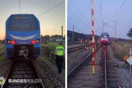 Erst wurde die Regionalbahn bei Geltendorf aufs falsche, bahnsteiglose Gleis geleitet, anschließend führt die Rangierfahrt ins stromlose Gleis. Erst wurde die Regionalbahn bei Geltendorf aufs falsche, bahnsteiglose Gleis geleitet, anschließend führt die Rangierfahrt ins stromlose Gleis.