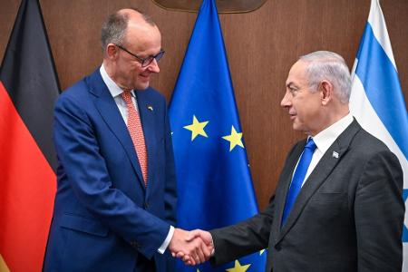 Vor seiner Wahl zum Kanzler traf Merz Israels Ministerpräsidenten Benjamin Netanjahu - inzwischen kritisiert er dessen Politik scharf. (Archivbild)