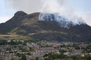 Arthur's Seat ist ein Wahrzeichen Edinburghs.