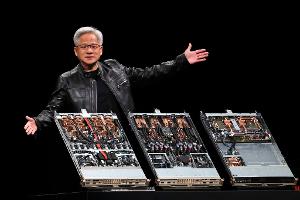Nvidia-Chef Jensen Huang warnt, dass eine komplette US-Blockade die Entwicklung eigener Chip-Technologie in China beschleunigen würde. (Archivbild)