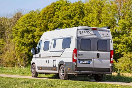 Etrusco Rückansicht, Campingbus, Außenansicht Etrusco Rückansicht, Campingbus, Außenansicht