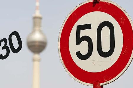 Berlin Tempo 30 und Tempo 50 Berlin Tempo 30 und Tempo 50