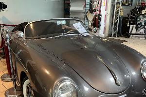 Oldtimer-Nachbauten: Legal, wenn sie nicht als Originalfahrzeug verkauft werden.