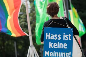 "Es findet hier in Deutschland keine Zensur statt", betonte der stellvertretende Regierungssprecher Steffen Meyer in Berlin. (Symbolbild)