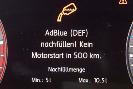 Adblue nachfüllen Meldung im Display VW Touran
