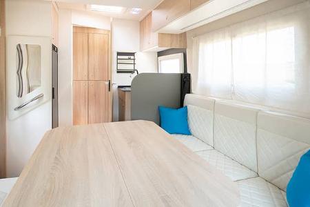 Atlantis Camper Advertorial