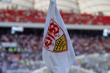 VfB Stuttgart setzt Deadline - Neue Brisanz bringt der VfB Stuttgart in den Poker. 'Es ist jetzt eine Strecke von sechseinhalb Wochen. Irgendwann ist auch mal gut', erhöht Wehrle den Druck auf den FC Bayern und setzt eine Deadline: 'Wenn man den Spieler unbedingt verpflichten will, müsste man auch in der Lage sein, in dieser Zeit eine Lösung zu erzielen. Wir spielen am Samstag den Supercup. Bis spätestens zum Anpfiff sollte auch alles geklärt sein.'