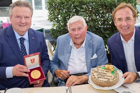 Wiener Bürgermeister ehrt Peter Weck zum 95. Geburtstag