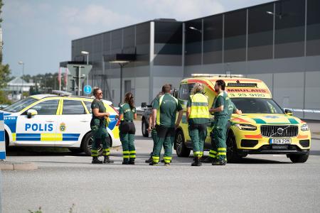 Die Polizei geht aktuell davon aus, dass der Vorfall mit einem kriminellen Netzwerk in Verbindung steht. 