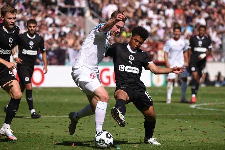 Trotz Chancenwucher: St. Pauli verhindert Pokal-Blamage Trotz Chancenwucher: St. Pauli verhindert Pokal-Blamage
