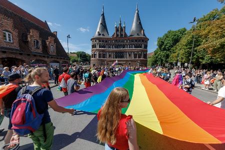Christopher Street Day in Lübeck