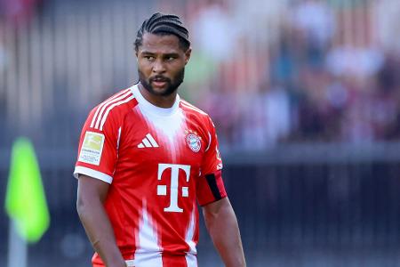 Serge Gnabry (bis 80.) - Note: 2,5 - Spielte mit Laimer einige sehr direkte Angriff über die rechte Seite aus. Noch besser waren seine Ideen, wenn er sich ins Zentrum orientierte. Bespielte dann sehr energische die Tiefe und bereitete das entscheidende 2:0 vor.
