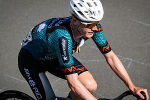 Radprofi Schiffer unterschreibt bei Visma-Lease a Bike
