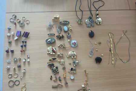 Sichergestellter Schmuck Sichergestellter Schmuck
