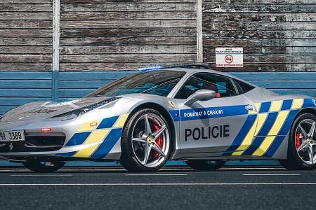 07/2022, Ferrari 458 Italia Polizeiauto in Tschechien