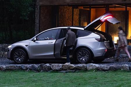 Tesla Model Y L 6-Sitzer China
