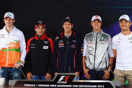 2012 geht's weiter - Stammgast in den Punkten - Als Testfahrer empfiehlt sich Hülkenberg 2011 bei seinem neuen Team Force India für neue Aufgaben. Und tatsächlich: Neben Paul di Resta kehrt er 2012 als fester Fahrer in die Königsklasse zurück - neben den vier anderen Deutschen Glock, Vettel, Schumacher und Rosberg. Mit 63 WM-Punkten fährt 'Hülk' im Mittelklasse-Team Force India eine starke Saison und landet am Ende sogar vor Rekord-Weltmeister Michael Schumacher.