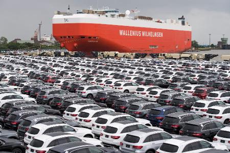 Die gemeinsame Erklärung der EU und USA zur Beendigung des Handelskonflikts regelt auch das sensible Thema der Auto-Importe. (Archivbild) Die gemeinsame Erklärung der EU und USA zur Beendigung des Handelskonflikts regelt auch das sensible Thema der Auto-Importe. (Archivbild)