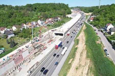 Autobahn A8 Enztalquerung Baustelle