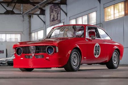 Alfa Romeo Giulia Sprint GTA (1966)