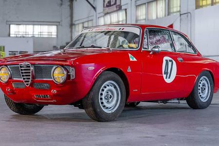 Alfa Romeo Giulia GT 1300 Junior (1967)