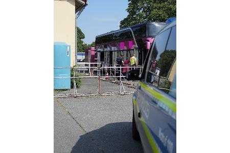 Buskontrollen am 21. August im Rahmen der Sicherheitskooperation der Länder in Darmstadt. Buskontrollen am 21. August im Rahmen der Sicherheitskooperation der Länder in Darmstadt.