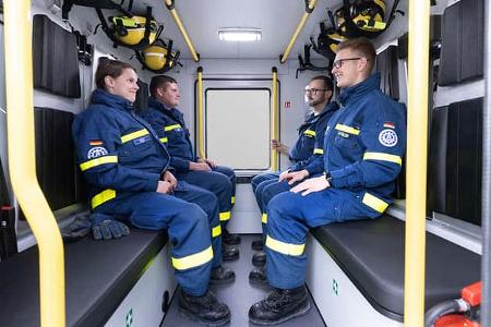 08/2025 Mercedes Atego THW mit Binz-Aufbau