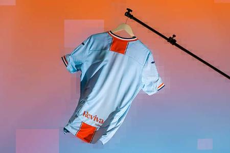 Swansea City Fußball Trikot Gulf Racing Design