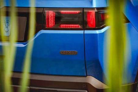 08/2025 Jeep Cherokee Premiere